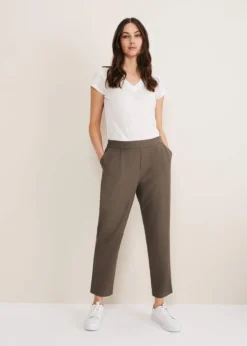 Adela Trouser