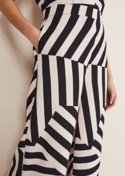 Phillis Striped Wide Leg Trousers -TrendLust Verkäufe 101587036 04 phillis striped wide leg trousers