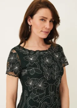 Nessa Embroidered Dress -TrendLust Verkäufe 220205096 04 nessa embroidered dress