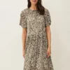 Jemmy Leaf Print Swing Dress