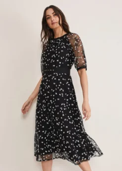 Freja Embroidered Dress