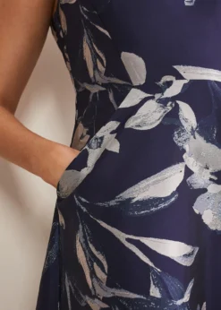 Cassy Jaquard Floral Midi Dress -TrendLust Verkäufe 221365493 04 cassy jaquard floral midi dress