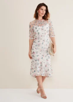 Maia Floral Embroidered Midi Dress -TrendLust Verkäufe 221367881 03 maia floral embroidered midi dress