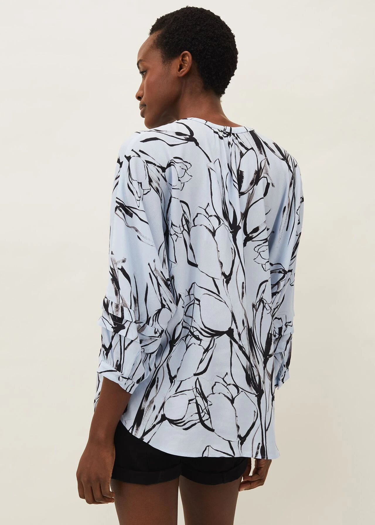 Kalila Tulip Print Blouse 2 Kalila Tulip Print Blouse – Bild 2