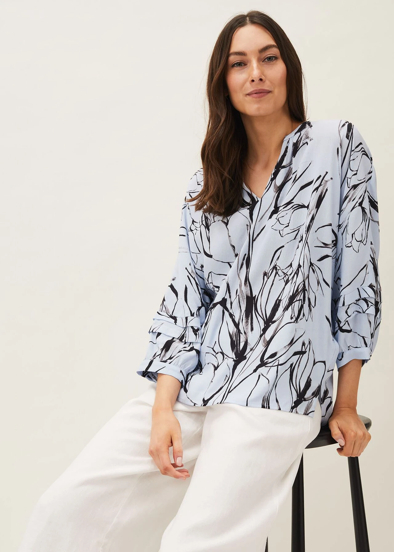 Kalila Tulip Print Blouse 7 Kalila Tulip Print Blouse – Bild 7