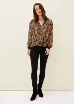 Kaelie Leopard Twist Front Blouse -TrendLust Verkäufe 502172492 03 kaelie leopard twist front blouse
