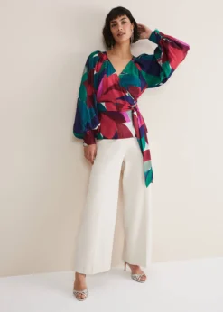 Shalni Abstract Floral Wrap Top -TrendLust Verkäufe 502392000 03 shalni abstract floral wrap top