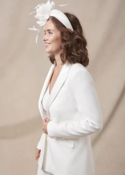 Ivory Feather Headband -TrendLust Verkäufe 705841106 03 ivory feather headband